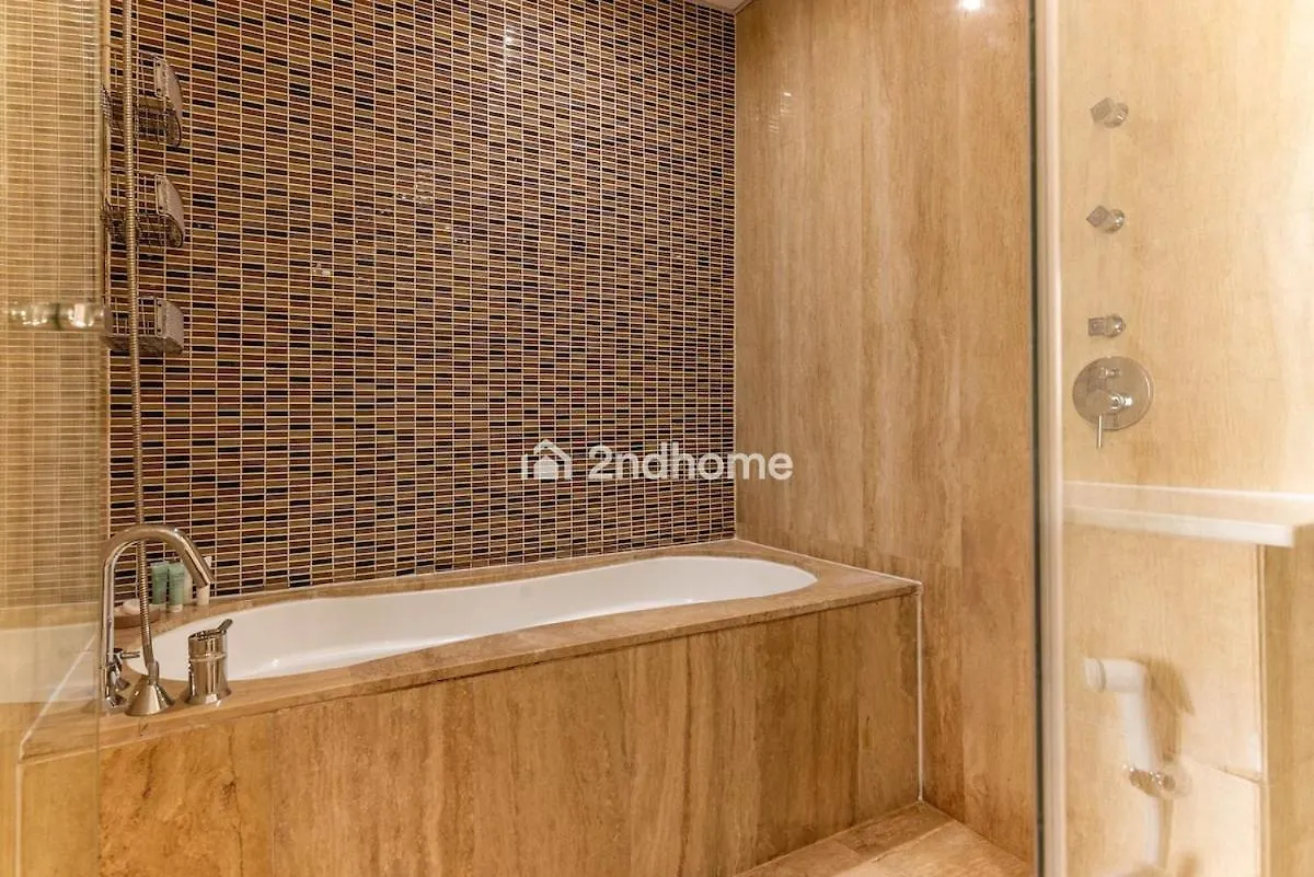 Group-Ready Luxury Unit Can Fit Upto 8 Guest Dubai