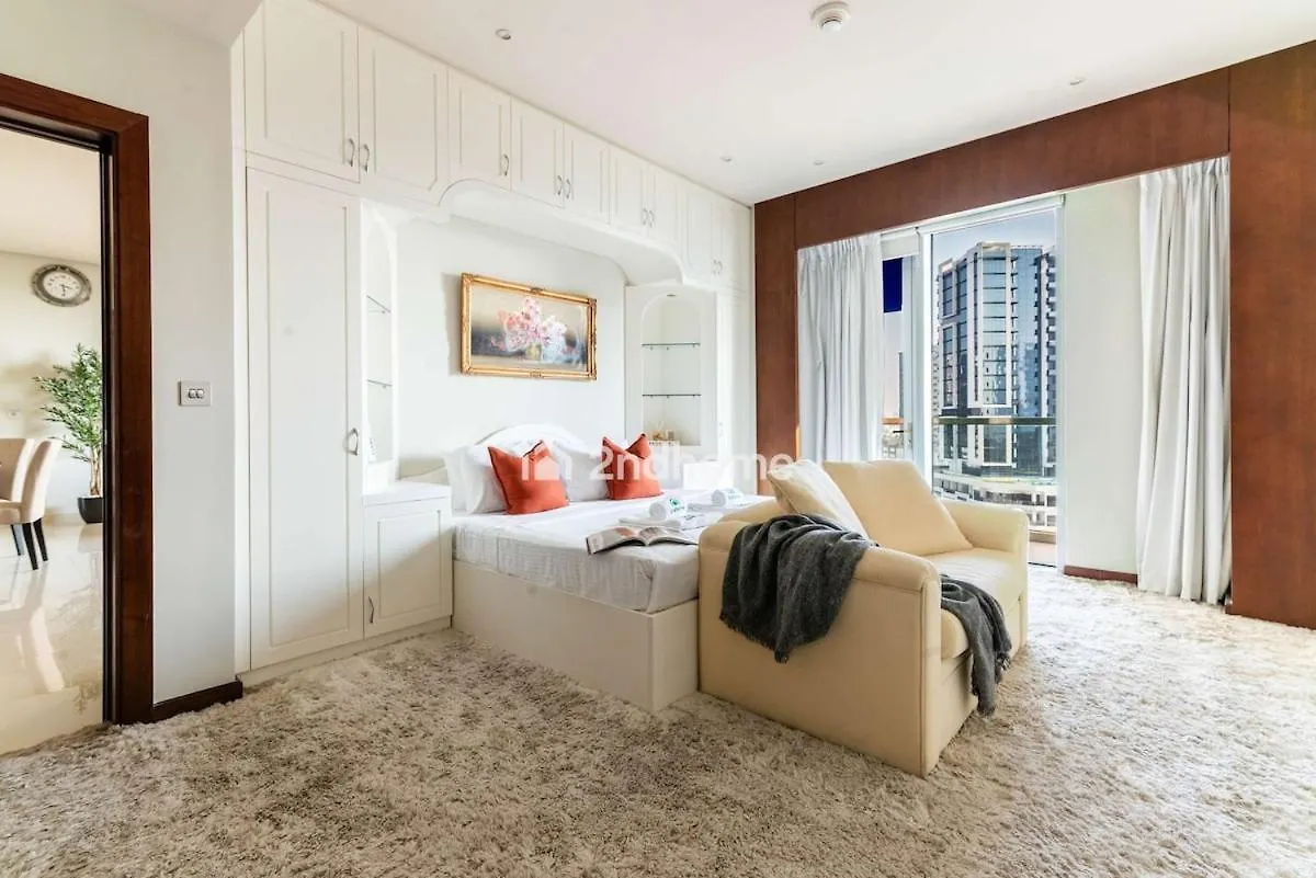 Apartment Group-Ready Luxury Unit Can Fit Upto 8 Guest Dubai