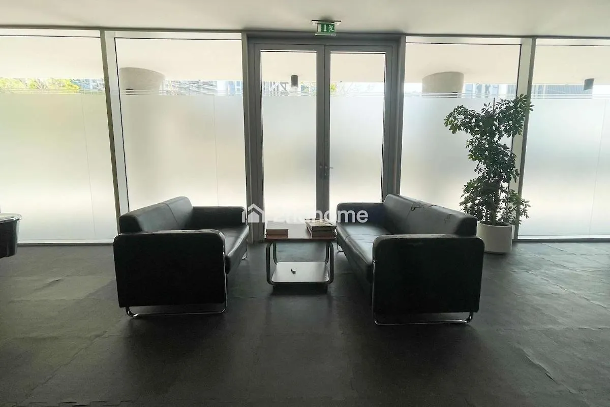 Group-Ready Luxury Unit Can Fit Upto 8 Guest Dubai