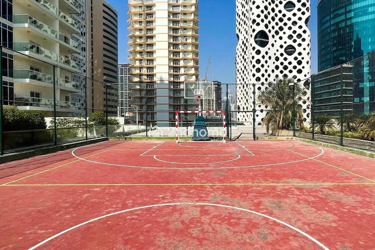 Group-Ready Luxury Unit Can Fit Upto 8 Guest Dubai Apartment