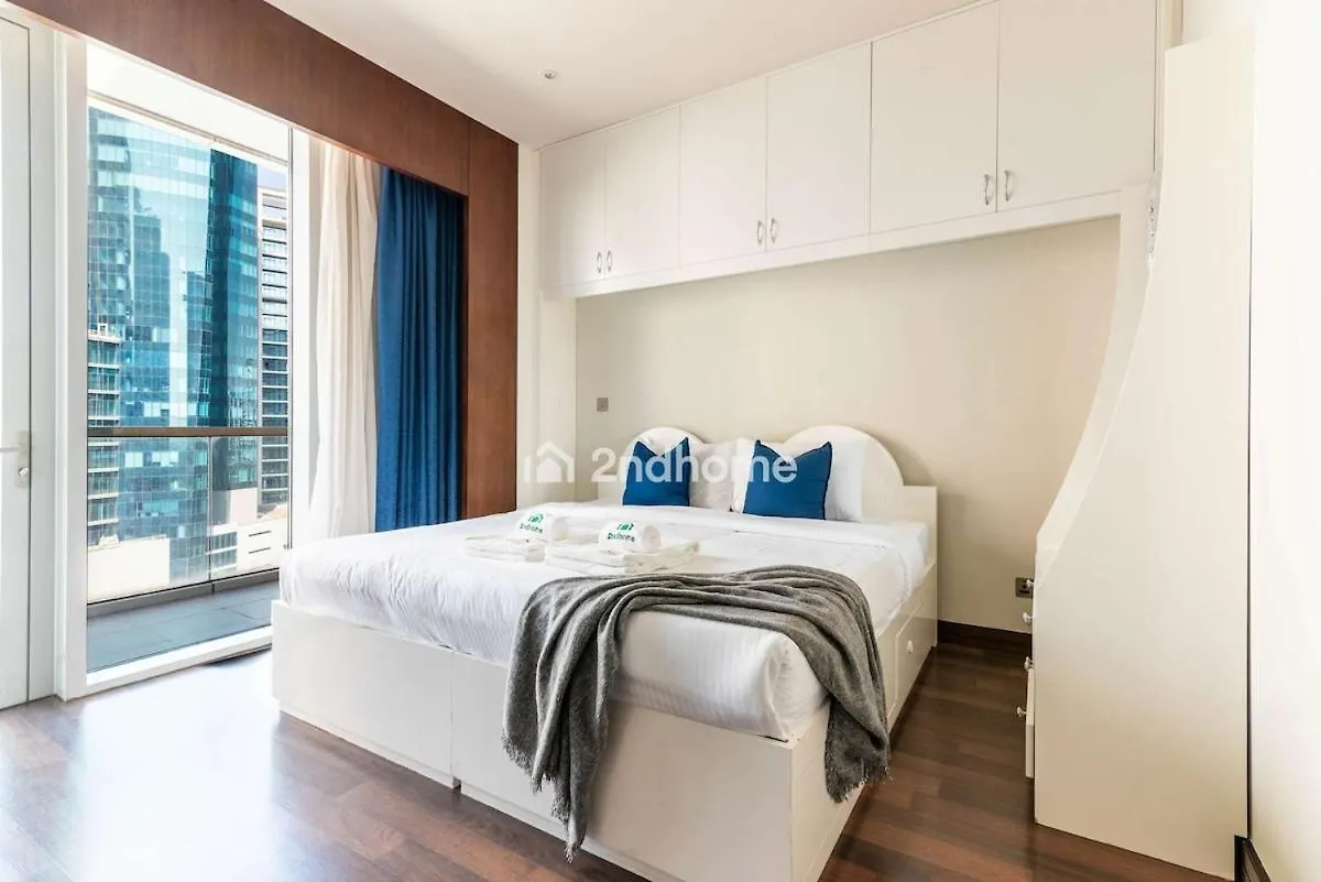 Group-Ready Luxury Unit Can Fit Upto 8 Guest Dubai Apartment