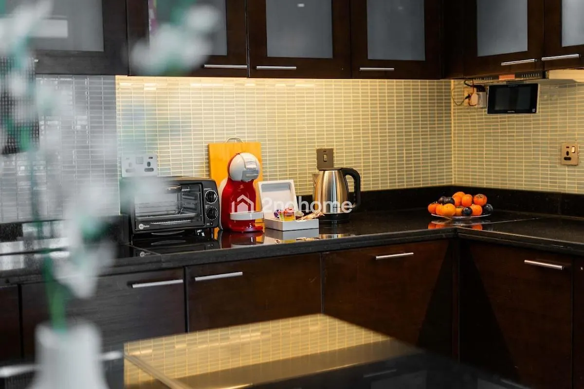 Apartment Group-Ready Luxury Unit Can Fit Upto 8 Guest Dubai